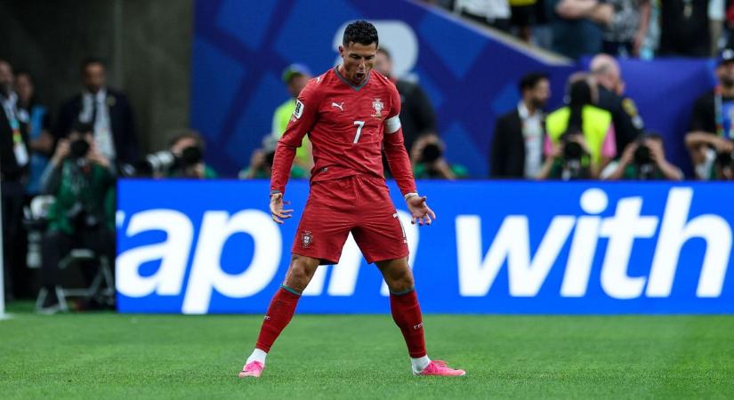 Ronaldo elhallgattatta a kritikusokat, két rekordot is beállított