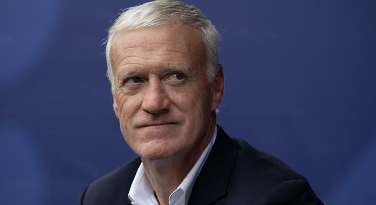 Meghalt Deschamps édesanyja, a franciák szövetségi kapitánya elutazik a vb-ről