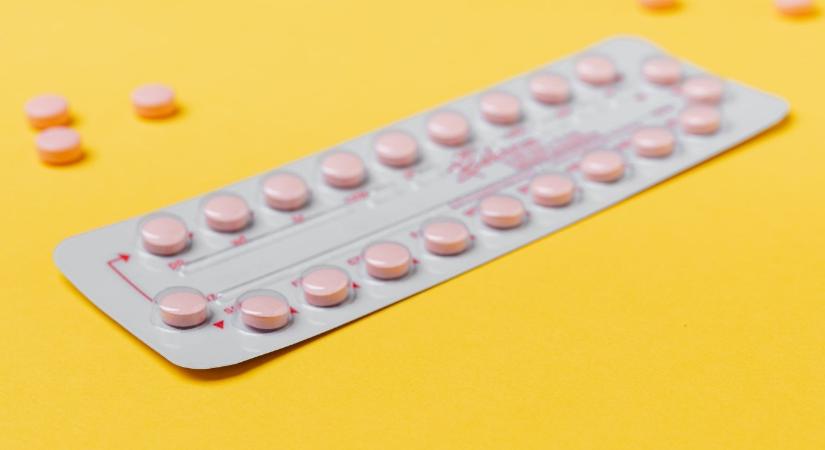 Eddig ismeretlen mellékhatását fedezték fel a fogamzásgátló készítményeknek
