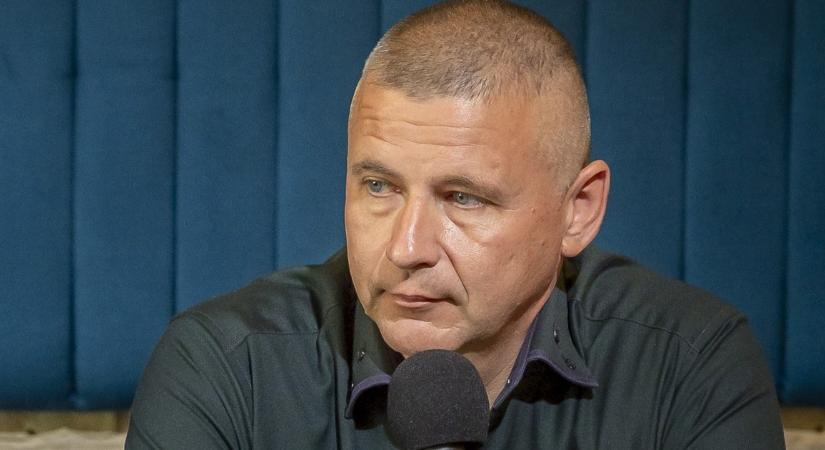 Ruszin-Szendi Romulusz kiakadt a jutalékos rendszerre: "A haderő nem piramisjáték"