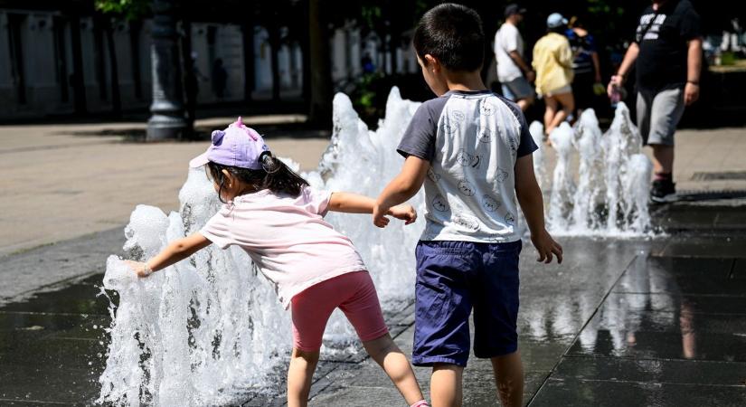 Kiadták a figyelmeztetést: rendkívül erős UV-sugárzás várható szerdán
