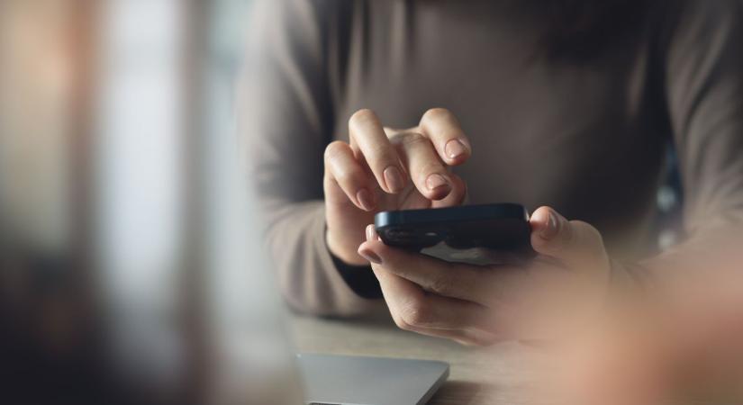 Figyelmeztet a szervizes: így károsíthatjuk a telefon akkumulátorát a leggyorsabban