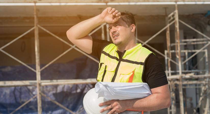 Döntött a kormány: csökkentik a munkaidőt a hőség miatt Olaszországban