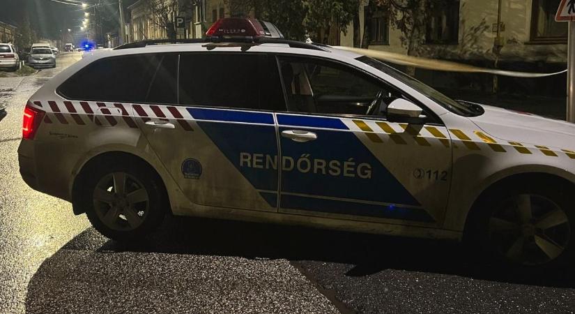 Súlyos baleset Szombathelyen: elmaradt elsőbbségadás miatt csapódott a szemközti sávba a motoros