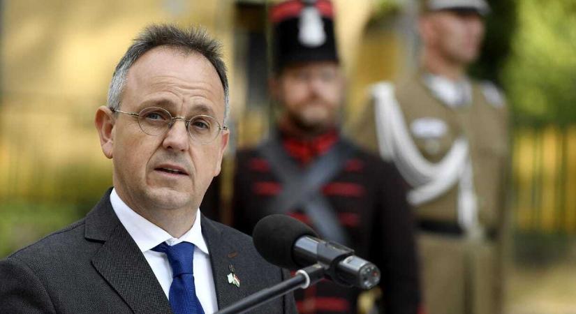 Eltűnt 17 milliárd forint, modernkori ÁVH-t emleget a Fidesz Bús Balázs őrizetbe vétele után