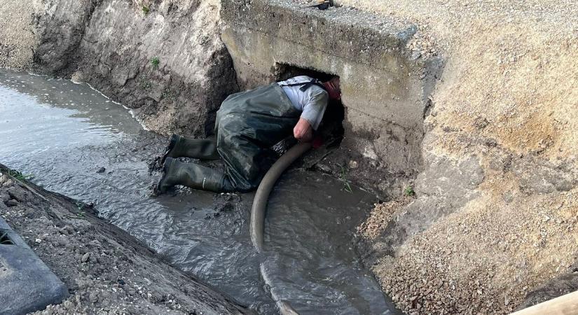 A szomszédban segítettek a bágyogszováti tűzoltók