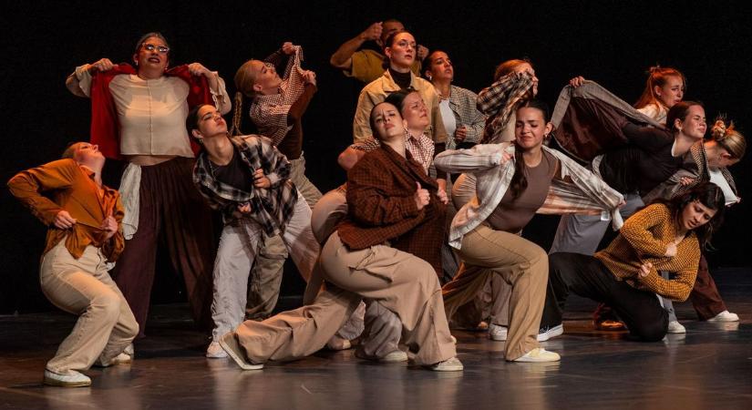 Évzáró gálát tartott a Szombathelyi Energy Dance Team - fotók