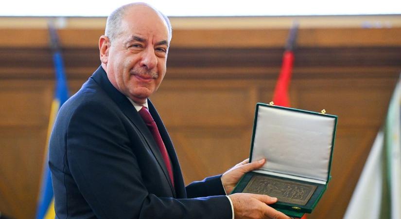 A Sulyok Tamás elmozdítása körüli folyamat immáron a demokráciához viszonyulás próbakövévé vált