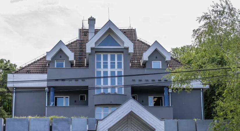 Azonnali hatállyal felmondta a Nemzeti Rendezvényszervező Ügynökség a Balásy-cégekkel kötött keretszerződéseit