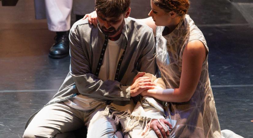 A Jézus Krisztus Szupersztárral zárja évadát a Kolozsvári Magyar Opera a főtéren