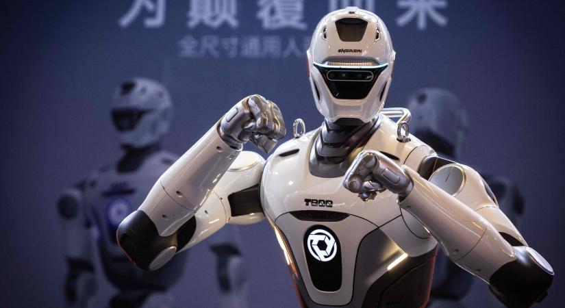 Özönlenek a kínai gyárakból a humanoid robotok