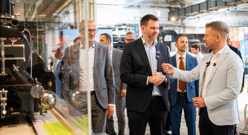 Megérkezett Vitézy Dávid fontos bejelentése szerda reggel