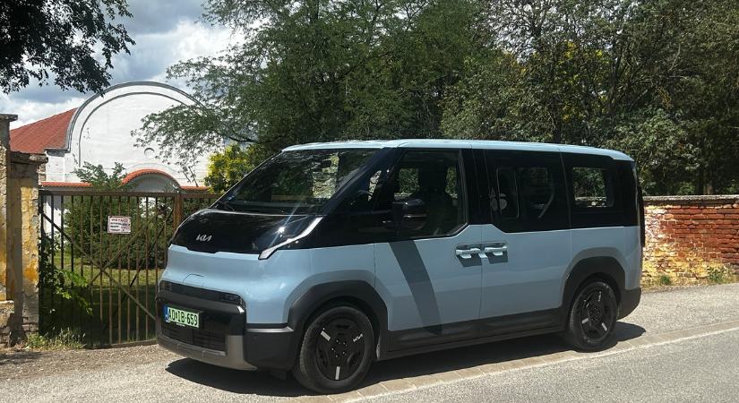 Ezt jól bedobozolták – az Auto Bild tesztjén a Kia PV5