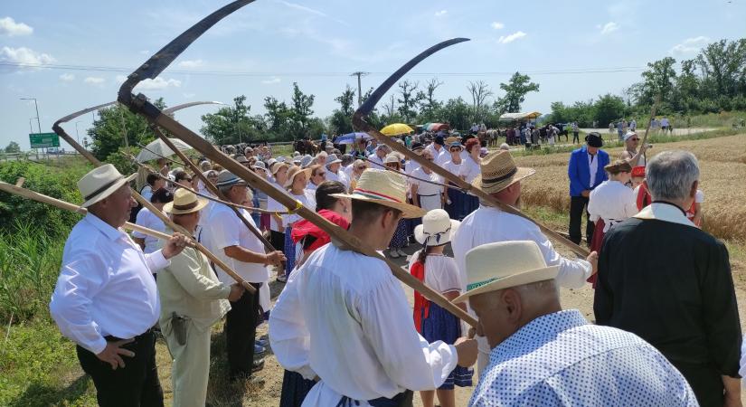 Vasárnap rendezik a Csúcsi aratóünnepet
