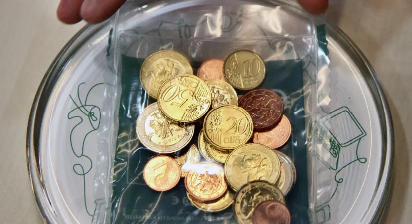 Az euróbevezetés egyetlen feltételét sem teljesíti Magyarország a friss konvergenciajelentés alapján