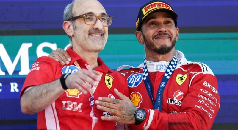 Marad Hamilton mellett a jelenlegi ferraris versenymérnöke