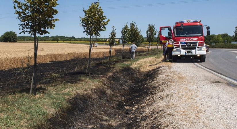 Rémálommá vált az aratás, több hektáron ég a gabona, ezekre mindenkinek kell figyelni ilyenkor
