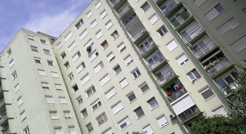 Nem csoda, ha gondterheltek a budai paneltulajdonosok