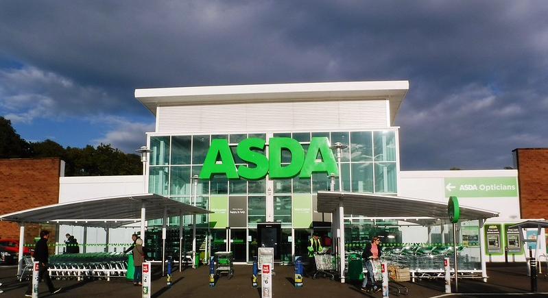 Közel egymilliárd fontos veszteséget könyvelt el az Asda az árcsökkentések miatt