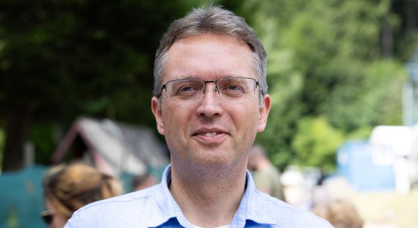 NKA-botrány: Ezt a 6 embert vették őrizetbe a 17 milliárdos hűtlen kezelés gyanújával