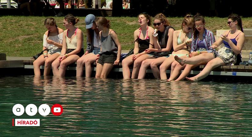 Térképen a hőkupola útja, így kanyarodik Magyarország fölé