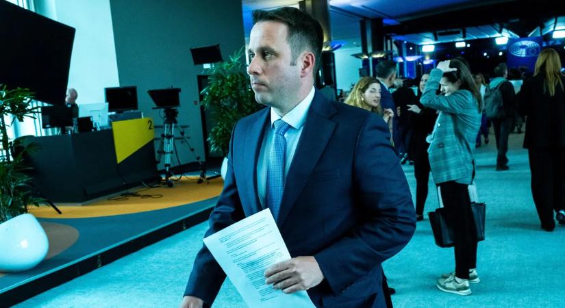 Dömötör Csaba válaszokat vár az Európai Bizottságtól