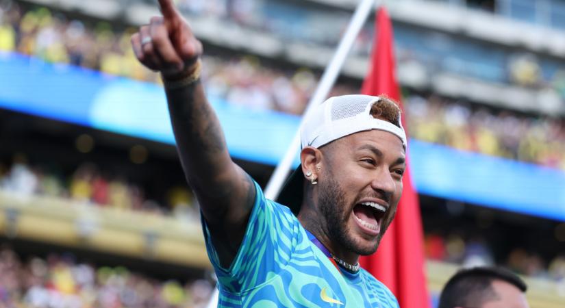 Neymar visszatérhet a csoportkör hajrájára: fontos erősítést kap a válogatott