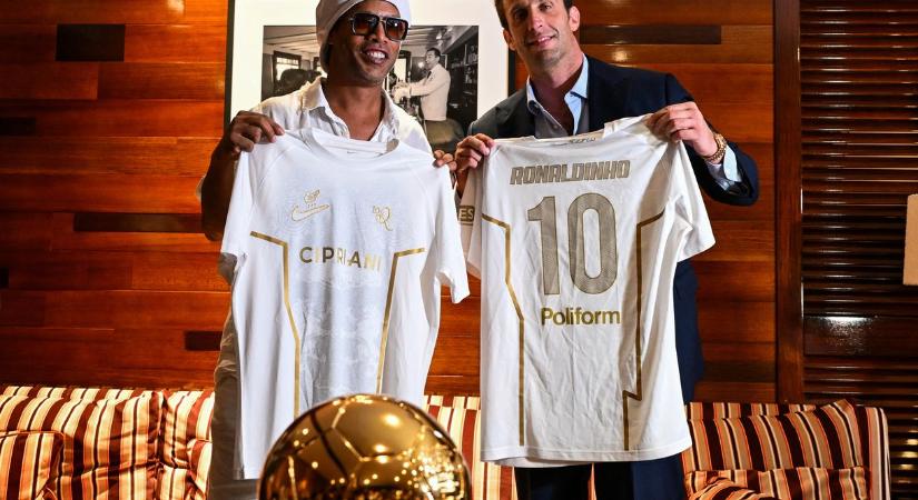 Egy olasz harmadosztályú klub leigazolta a 46 éves Ronaldinhót