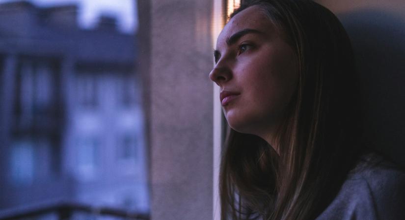 „Jókislányként kellett viselkednem” – Nálatok mi volt a családi béke ára?