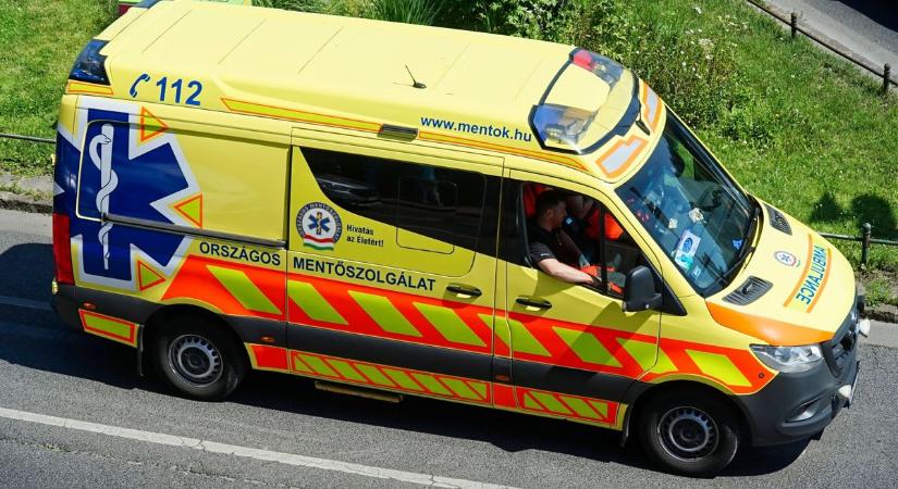 Pályazár az autópályán, több kilométeres már a torlódás a baleset miatt
