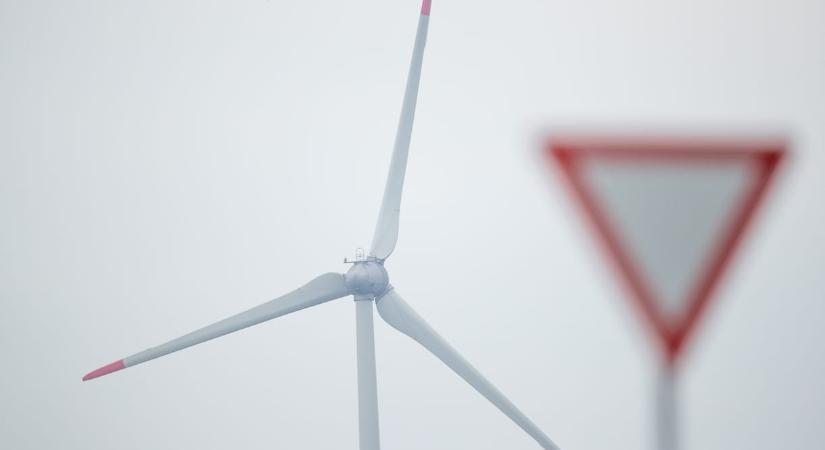 Több mint tízszeresére növelné a kormány a szélerőművi kapacitást 2030-ig