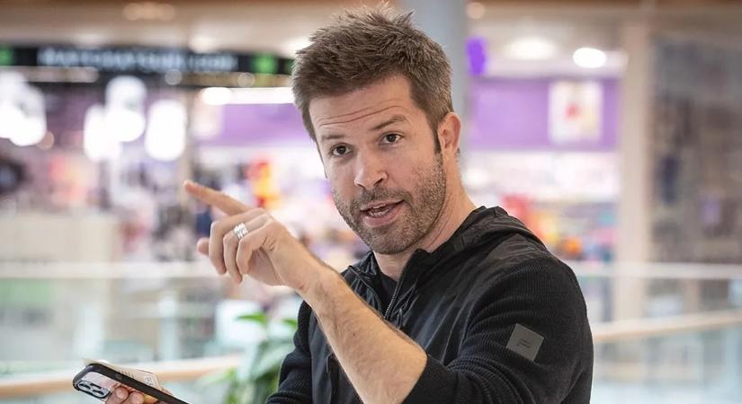 Sebestyén Balázs élő adásban akadt ki egy hallgatóra: „Ez nagyon gennyes”