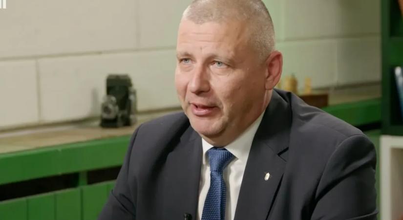 Ruszin-Szendi az átműtött emberekről: Ha saját magával nincsen tisztában, akkor elég nehéz fegyvert adni a kezébe