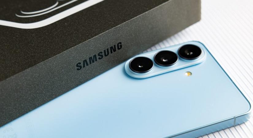 4 dolog, amit soha ne tegyünk meg a Samsung telefonunkkal