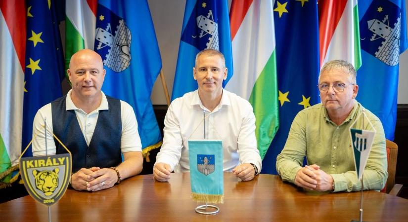 Király Gábor egyeztetést kezdeményezett a Haladással
