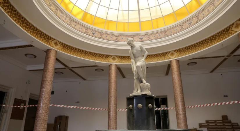 Augusztus 20-án nyit újra a két éve leégett Miskolctapolcai Barlangfürdő