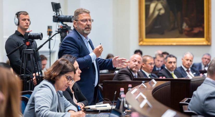 „A tiszás sikert lovagolnák meg”