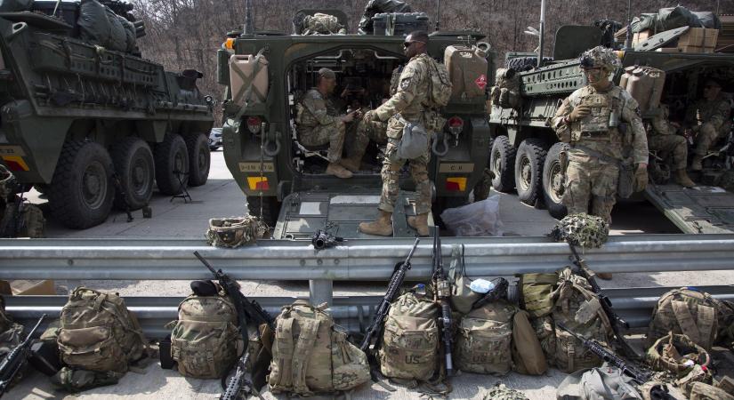 Nagyon komoly tábornokot váltottak le az amerikaiak