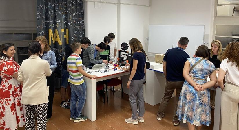 A kíváncsiságtól az innovációig – eredményes tanévet zárt a szakkör