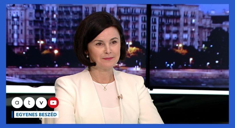 Kunhalmi: a lex Orbán sem helyes