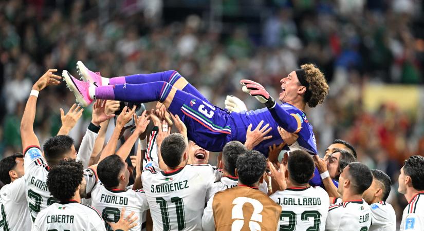 Ochoa nagy pillanata, dél-afrikai csoda és cseh összeomlás az A csoport zárófordulójában