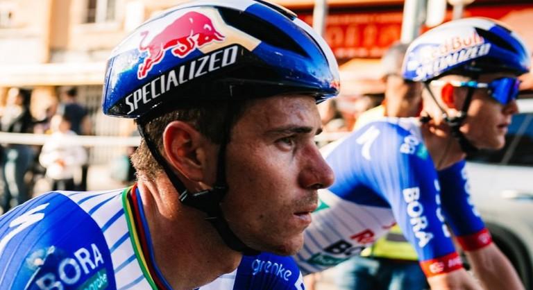 Eltilthatja a belga szvetsg Remco Evenepoelt