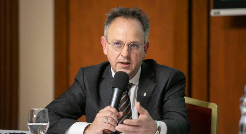 Letartóztatták Bús Balázst a 17 milliárd forintos NKA-ügy miatt