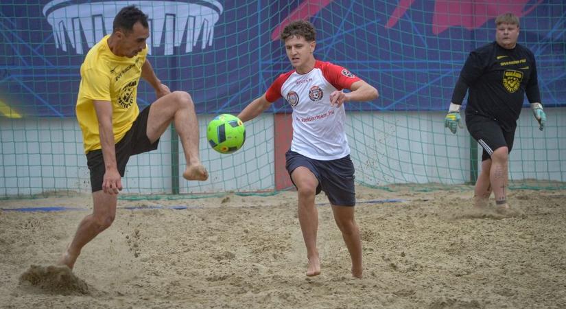 Gyöngyösön vasárnap bajnokot avatnak a strandfocisták