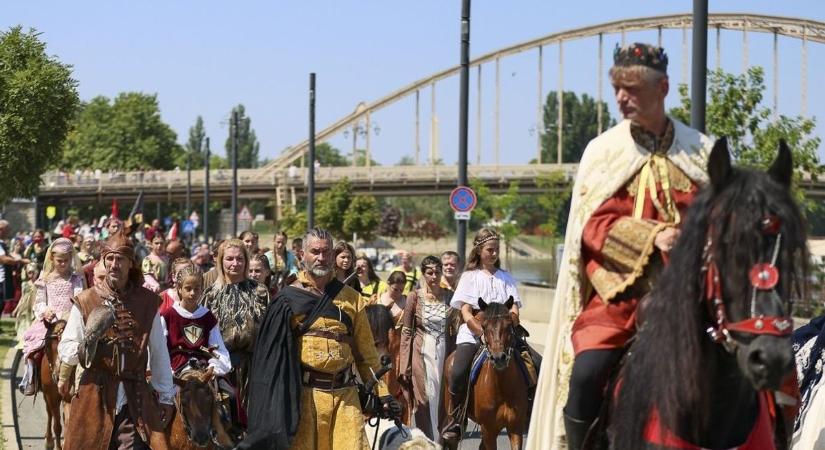 Szent László napi felvonulást tartanak Győrben