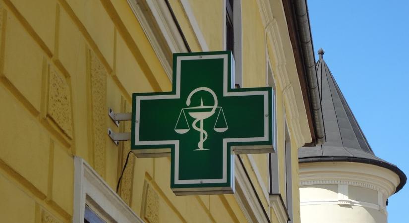 A halál torkából hozták vissza a patikában összeesett Anitát: „Csak annyit tudtam kiabálni: segítség!”