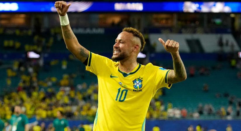 Neymar visszatérését győzelemmel ünnepelte Brazília a vb-n