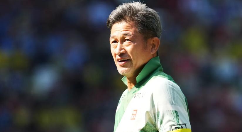 Ötvenkilenc évesen is folytatja a játékot a japán futball legendája