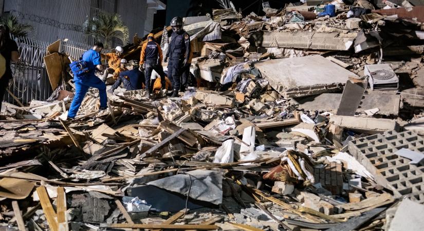 "Azt hittem, rám fog dőlni az épület" - A földrengések után az utcán töltötték az éjszakát a venezuelaiak