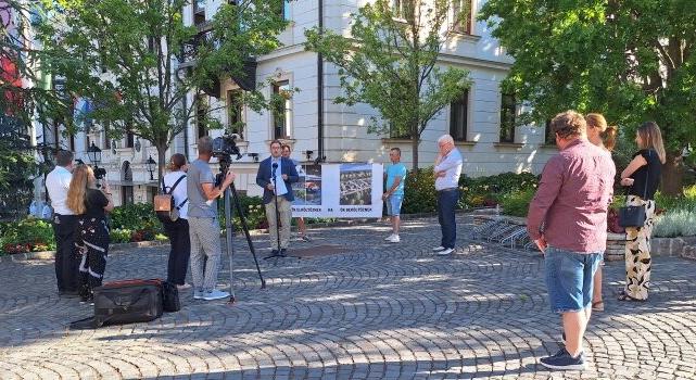 ARANYOS-VÖLGY – Porga magyarázkodik, a civileknek elegük van